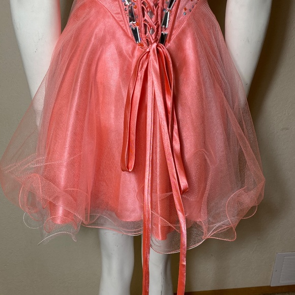 Pink Party Grad Dress with Jewelry - Picture 5 of 14